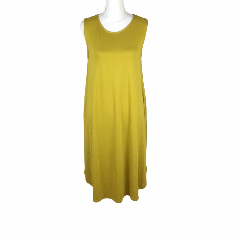 Zenana Outfitters Sleeveless Pockets NEW Sz Small